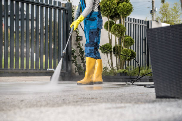 Best Commercial Pressure Washing  in Bainbridge, OH