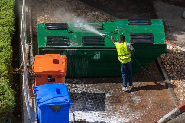 Best Commercial Pressure Washing  in Bainbridge, OH